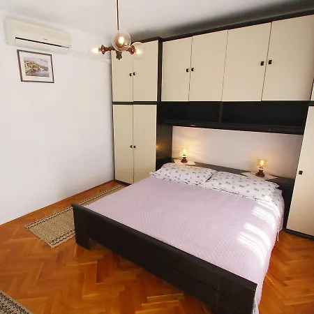 Casa de Férias Holiday Marija Lumbarda